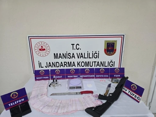 Manisa’da uyuşturucu operasyonu: 5 kişi gözaltına alındı
