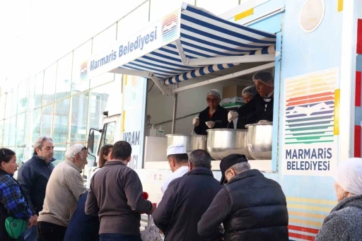 Marmaris Belediyesi’nden her gün 3 çeşit iftarlık
