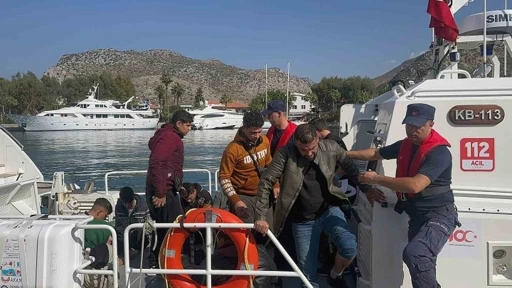 Marmaris’te 2 göçmen kaçakçılığı şüphelisi yakalandı
