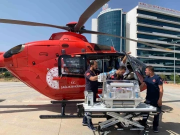 ’Mavi Bebek’ hastalığı teşhisi konan bebek Ambulans Helikopter ile Ankara’ya sevk edildi
