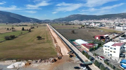 Menteşe AVM bağlantı yolu çalışmalarında sona gelindi
