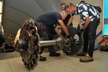 Metronun yürüyen merdivenlerinde kapsamlı bakım çalışması
