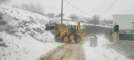 Mudanya Belediyesi’nden kar mesaisi
