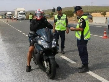 Muğla İl Jandarma Komutanlığı’ndan motosiklet ve motorlu bisiklet denetimi
