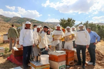 Muş’ta 600 ton bal hasadı bekleniyor
