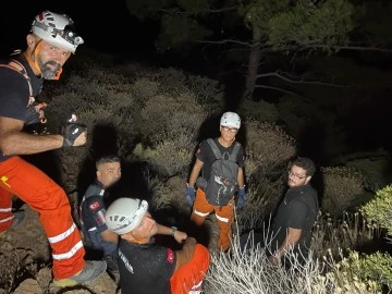 MAHSUR KALAN DÜZENSİZ GÖÇMENLER KURTARILDI