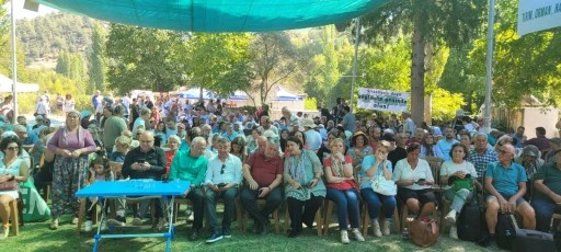 MUĞLA’DA ÇİMENTOSUZLUK FESTİVALİ HALAYLARLA KUTLANDI