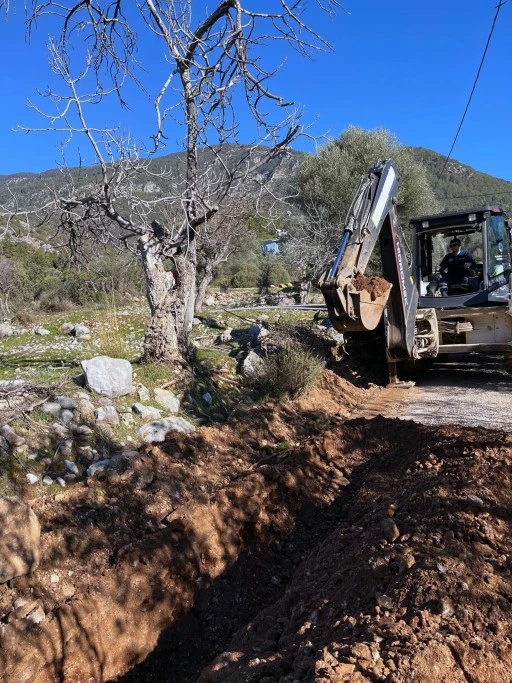 İNCİRKÖY’ÜN İÇME SUYU ALTYAPISI YENİLENDİ