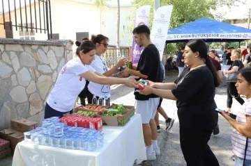 Nazilli Belediyesi YKS’de öğrencileri yalnız bırakmadı
