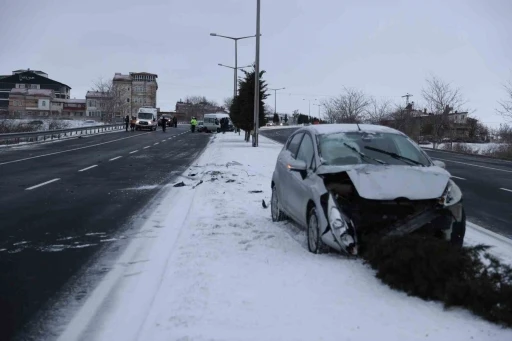 Nevşehir’de 6 araçlı zincirleme kaza: 3 yaralı
