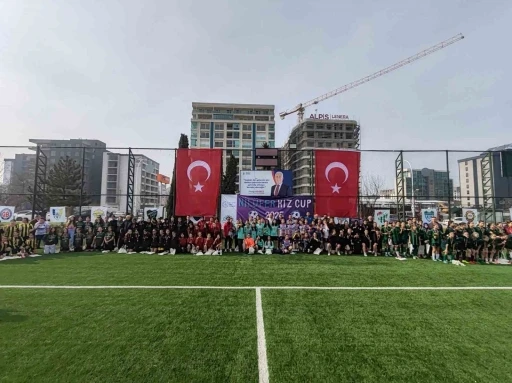 Nilüfer Kız Cup 2025’in şampiyonu Ufukspor
