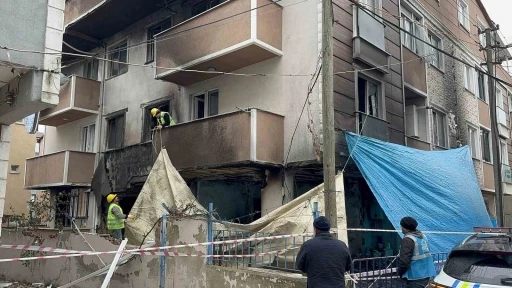 Patlamanın meydana geldiği binada hasarın şiddeti ortaya çıktı
