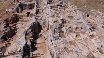 Perre Antik Kent’teki kazılara ara verildi
