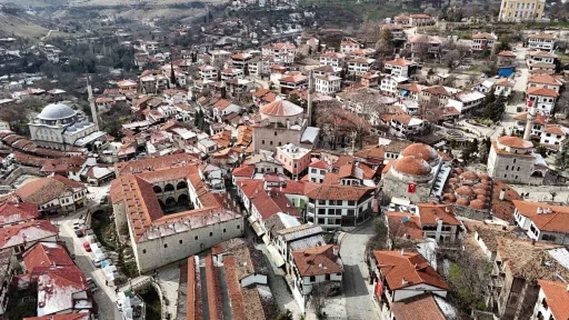 &quot;Korumanın başkenti&quot; Safranbolu’daki asırlık camiler Ramazan ayını bekliyor
