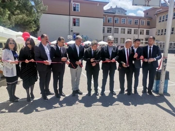 &quot;METEM&quot; Cumhuriyetin 100. yılı Sergisinde Bursa’yı sundu
