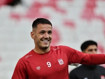 Rey Manaj Sivasspor’a veda etti
