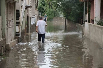 Rögarları kendi imkanlarıyla açmaya çalıştılar
