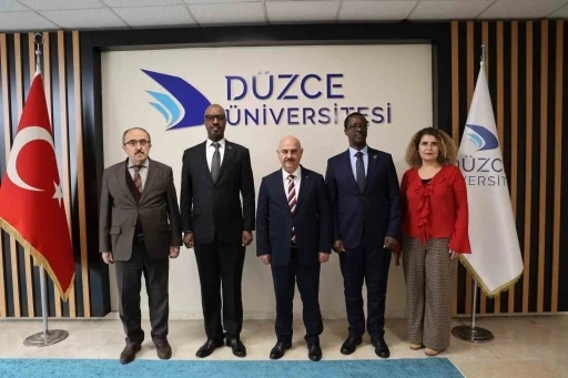 Ruanda Büyükelçisi Düzce Üniversitesi’nde
