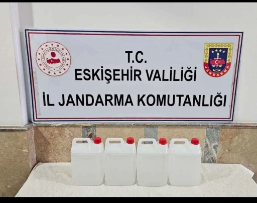 Sahte içki üretmek isteyen şahsa jandarma engel oldu
