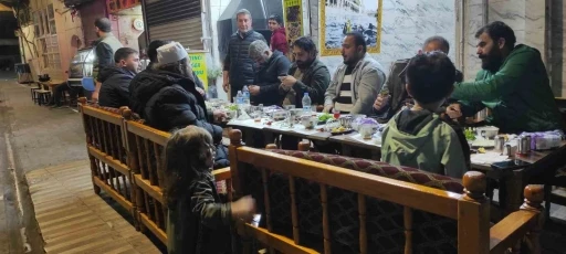 Sahur vakti ciğer keyfi
