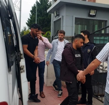 Sakarya’da 10 kaçak göçmen yakalandı
