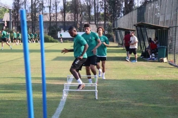 Sakaryaspor, 3. etap çalışmalarına kendi tesislerinde başladı
