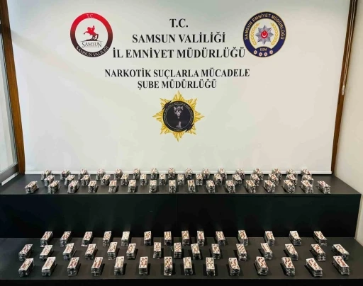 Samsun’da 7 bin 280 sentetik ecza hapı ele geçirildi
