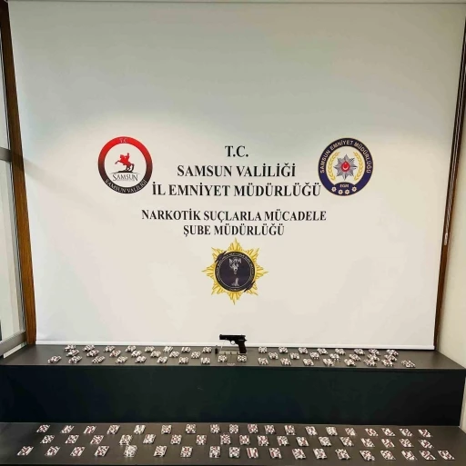 Samsun’da uyuşturucu operasyonu: 3 gözaltı
