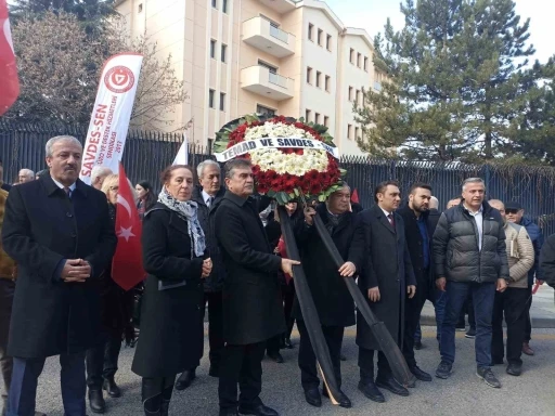 SAVDES-SEN ve TEMAD, Merasim Sokak saldırısının 9’uncu yıl dönümünde şehitleri andı
