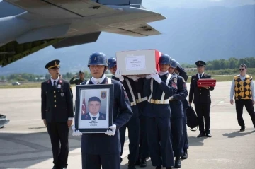 Şehidin eşi: &quot;Ben söz verdim ağlamayacağım&quot;
