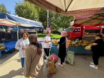 Semt pazarında sağlıklı hayat merkezleri tanıtıldı
