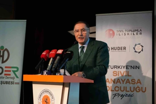 Şeref Malkoç: &quot;Temennimiz hakkaniyet ve adaletten yana olan katılımcı bir anayasa inşa edilmesi&quot;
