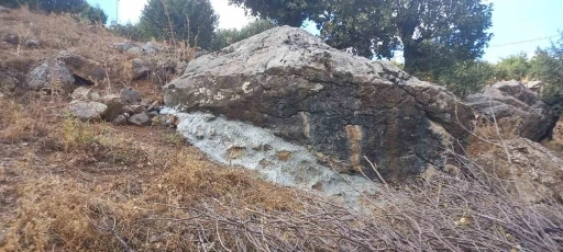 Siirt’te kaya düşmesi tehlikesi aşıldı
