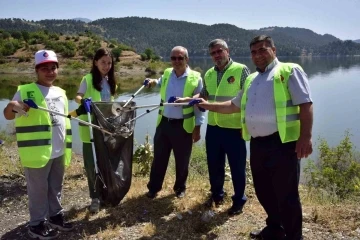 Sındırgı’da temiz çevre etkinlikleri gerçekleştirildi
