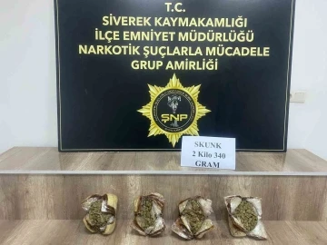 Siverek’te yolcu otobüsünde uyuşturucu ele geçirildi
