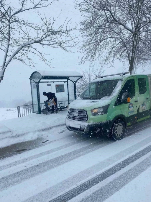 Sokak hayvanları unutulmadı
