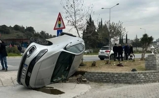 Söke’de otomobil yan yattı: 1 yaralı
