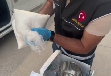 Su sebilinden 4 kilo 574 gram metamfetamin çıktı
