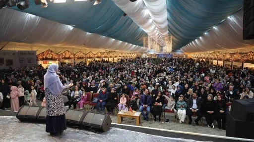 Sultangazi’de &quot;Ailede Ramazan Nasıl Yaşanır&quot; konulu söyleşi ilgi gördü
