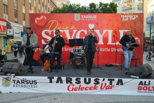 Tarsus’ta ’Sevgililer Günü’ kutlandı
