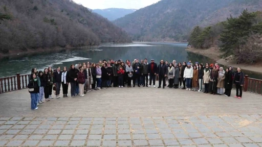 Taşovalı kadınlar Boraboy Gölü’nde doğa yürüyüşü yaptı
