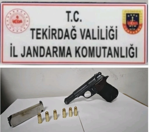 Tekirdağ’da jandarma ekiplerinden silah operasyonu
