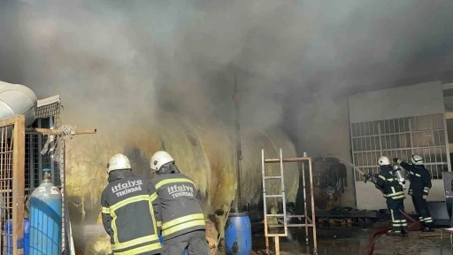 Tekirdağ’da üretim tesisinde deneme esnasında yangın çıktı
