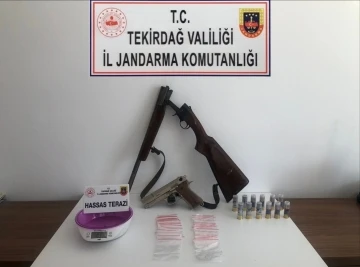 Tekirdağ’da uyuşturucu ve silah operasyonları
