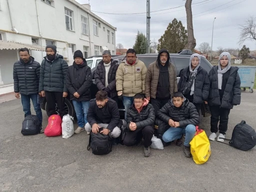 Tekirdağ’da yakalanan 13 kaçak göçmene 257 bin TL ceza
