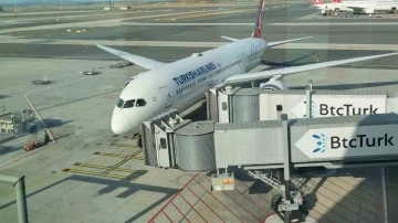 THY uçağı acil durum bildirdi: Uçak saatler sonra İstanbul’a döndü
