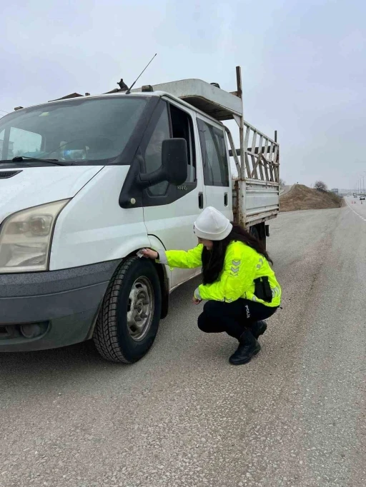 Ticari araçlara kış lastiği denetimi başladı
