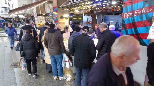 Trabzon’da yılbaşında sofraları hindi değil hamsi süsleyecek
