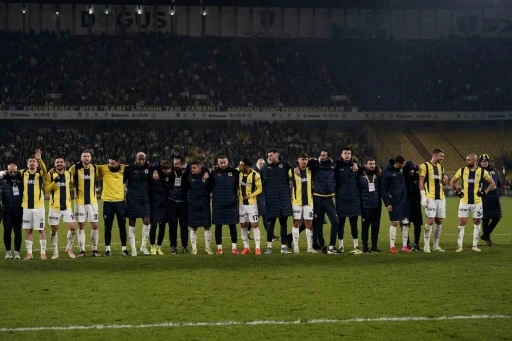 Trendyol Süper Lig: Fenerbahçe: 3 - Kasımpaşa: 1 (Maç sonucu)
