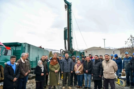 Tunceli’de bir mahalle içme suyuna kavuşuyor
